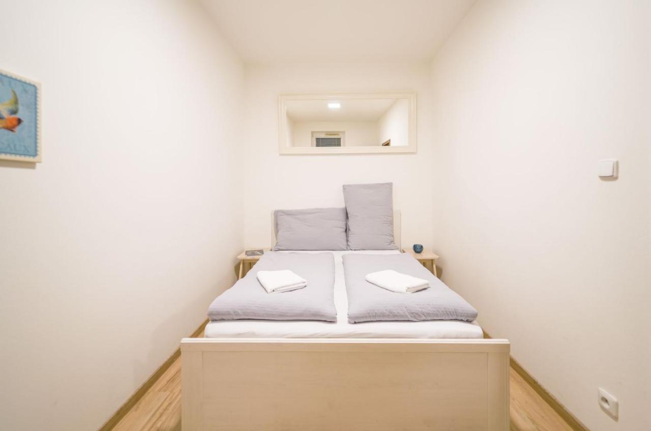 ברטיסלאבה Vesna Convenient Apartment מראה חיצוני תמונה