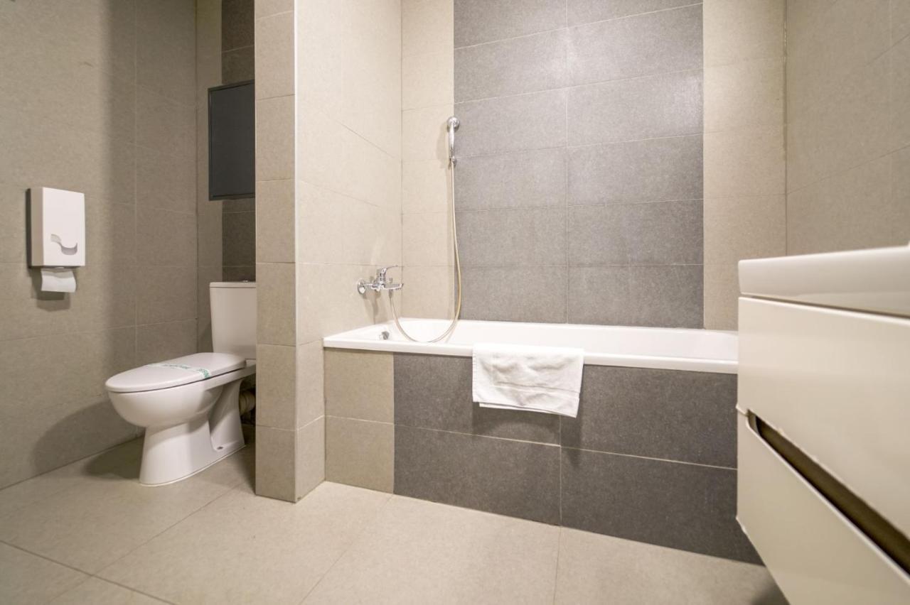ברטיסלאבה Vesna Convenient Apartment מראה חיצוני תמונה